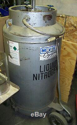210 Liter Liquid Nitrogen Dewar