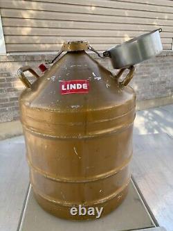 Linde XR-24 UNION CARBIDE CRYOGENIC LN2 Liquid Nitrogen Tank Dewar