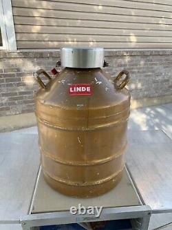 Linde XR-24 UNION CARBIDE CRYOGENIC LN2 Liquid Nitrogen Tank Dewar