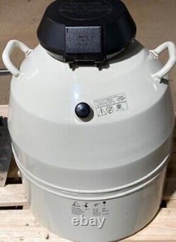 MVE Cryosystem 750 LN2 Liquid Nitrogen Dewar, 45L, EXCELLENT CONDITION