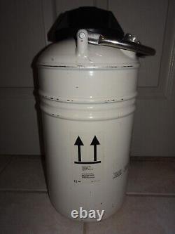 MVE Lab 5 Liquid Cryogenic 5L Capacity Nitrogen Dewar Mobile Working