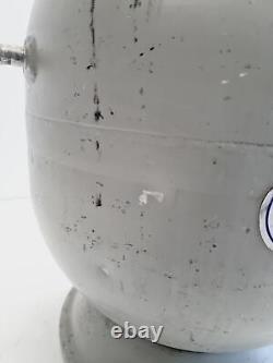 Statebourne Cryogenics Cryolab 25 Liquid Nitrogen Dewar Tank
