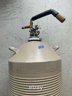 Taylor-Wharton 35 LD Dewar Liquid Nitrogen Cryogenic Tank Reservoir Cryo
